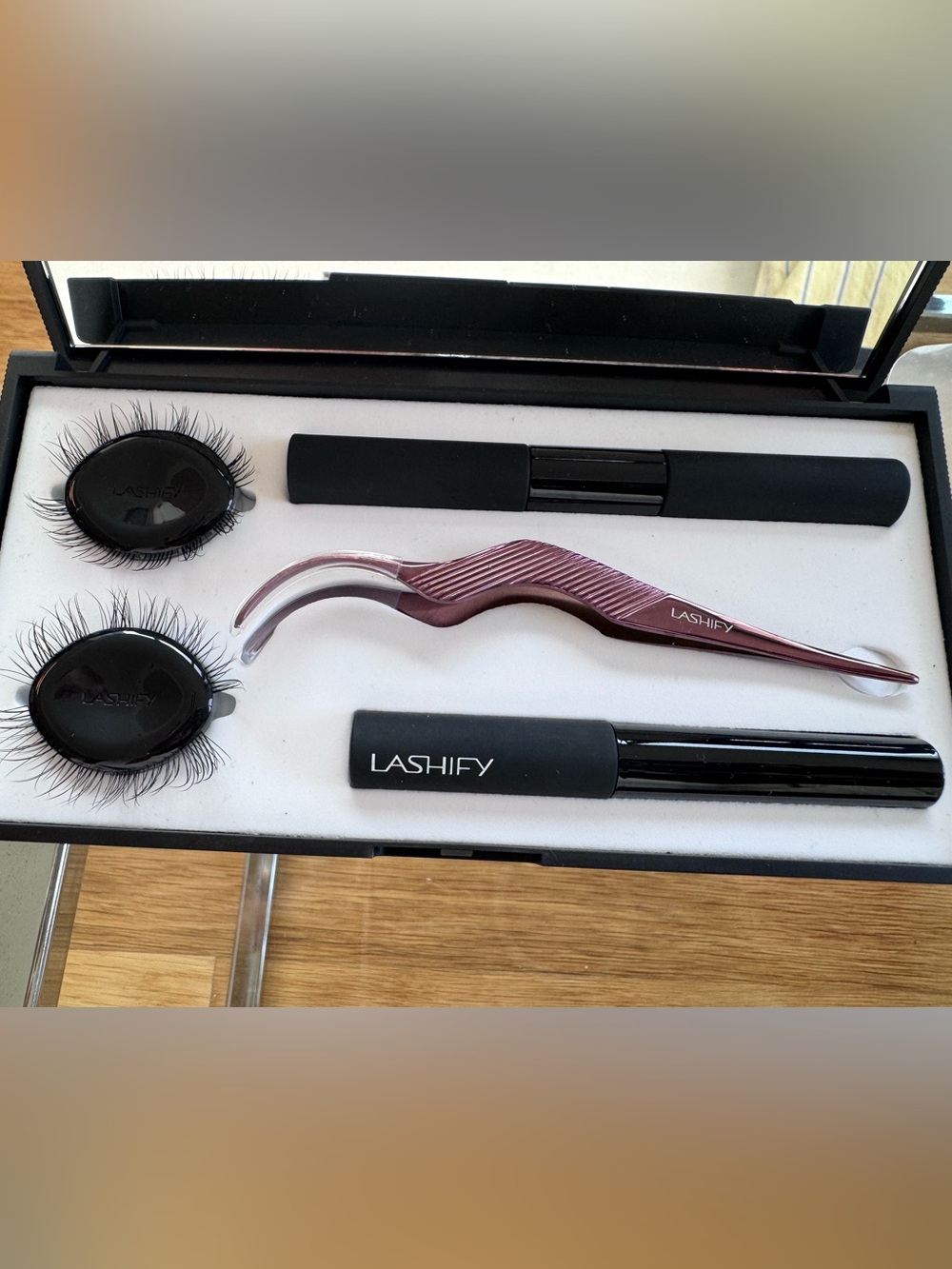 LASHIFY Professional Lash Kit - Black - Picture 3 of 11